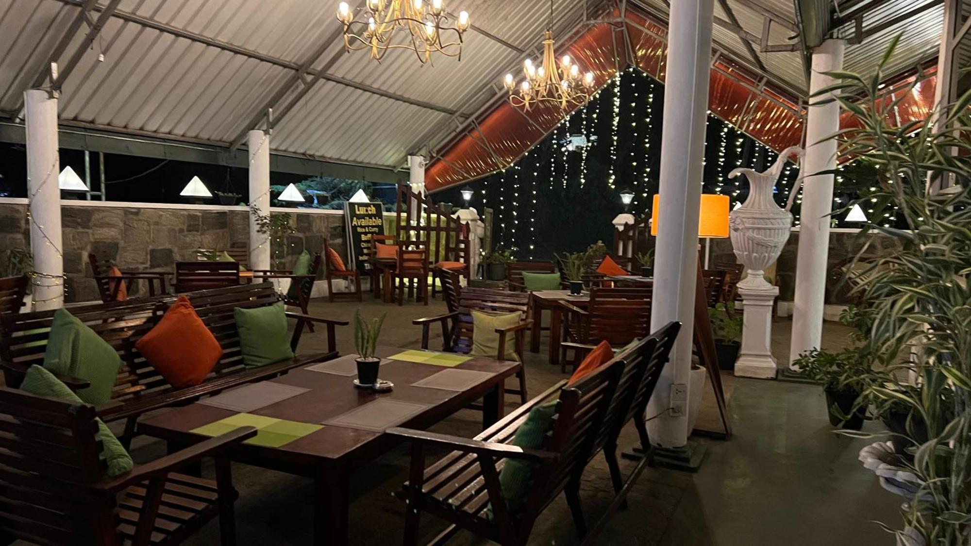 Hill Cool Hotel & Restaurant Hatton Extérieur photo